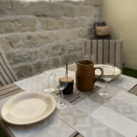 Whalecome Camargue * Aigues-Mortes